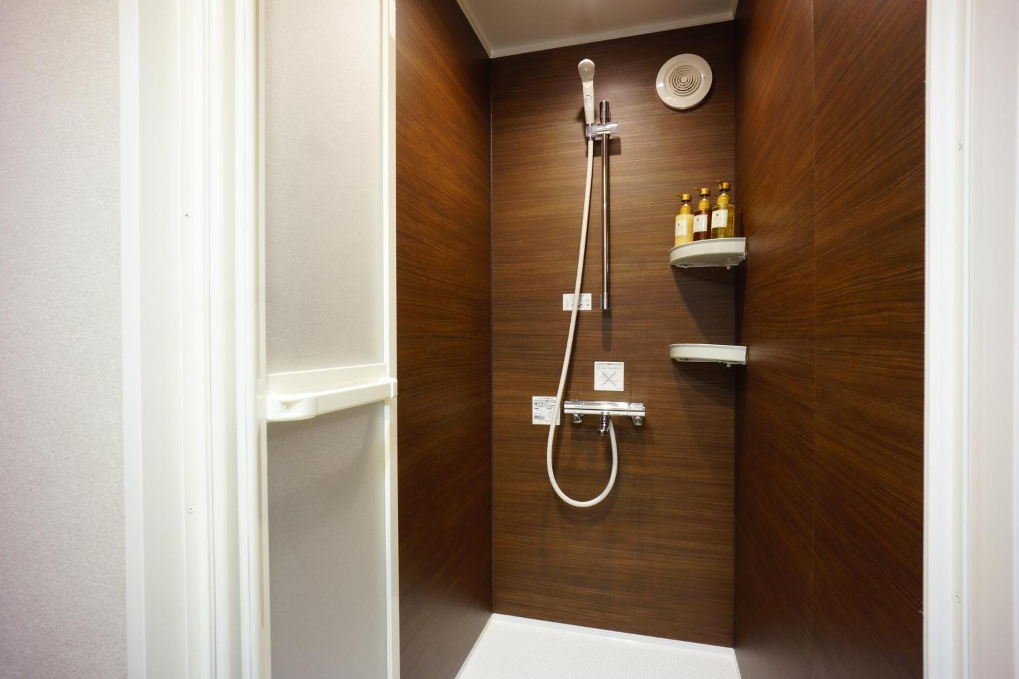 Rona Hotel 東京都 外观 照片